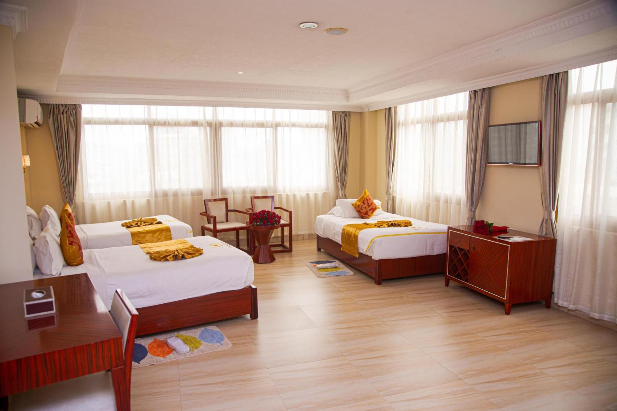 Tiffany Diamond Hotels Ltd - Indira Gandhi Street Daressalam Exterior foto