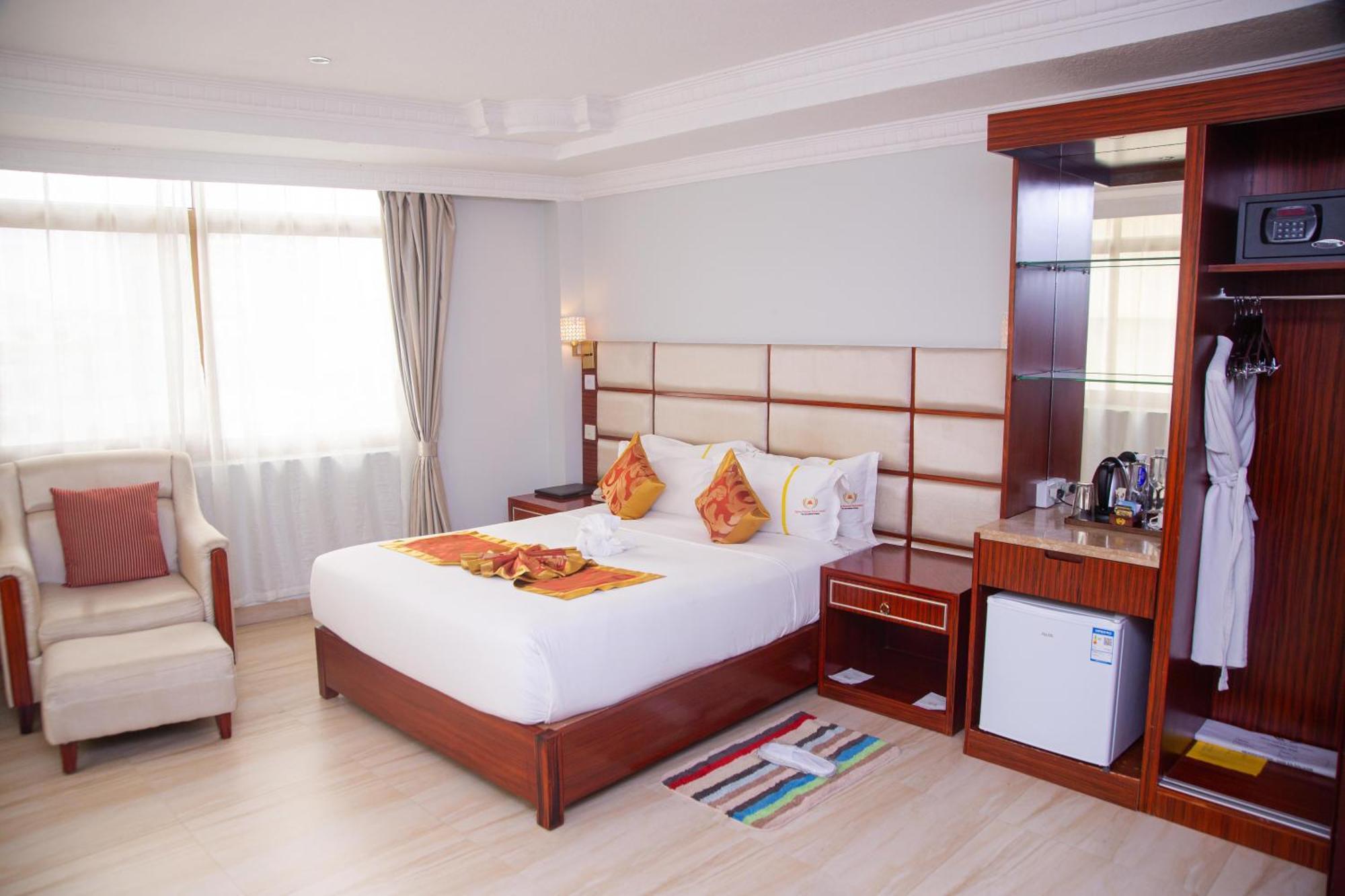 Tiffany Diamond Hotels Ltd - Indira Gandhi Street Daressalam Exterior foto