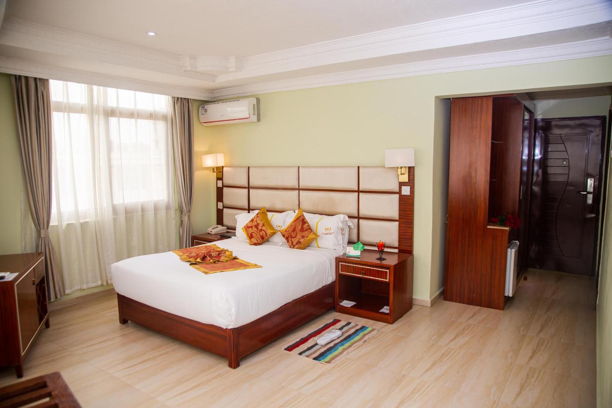 Tiffany Diamond Hotels Ltd - Indira Gandhi Street Daressalam Exterior foto